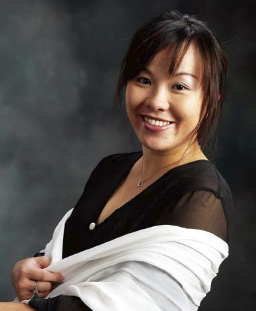 Emilia Tan