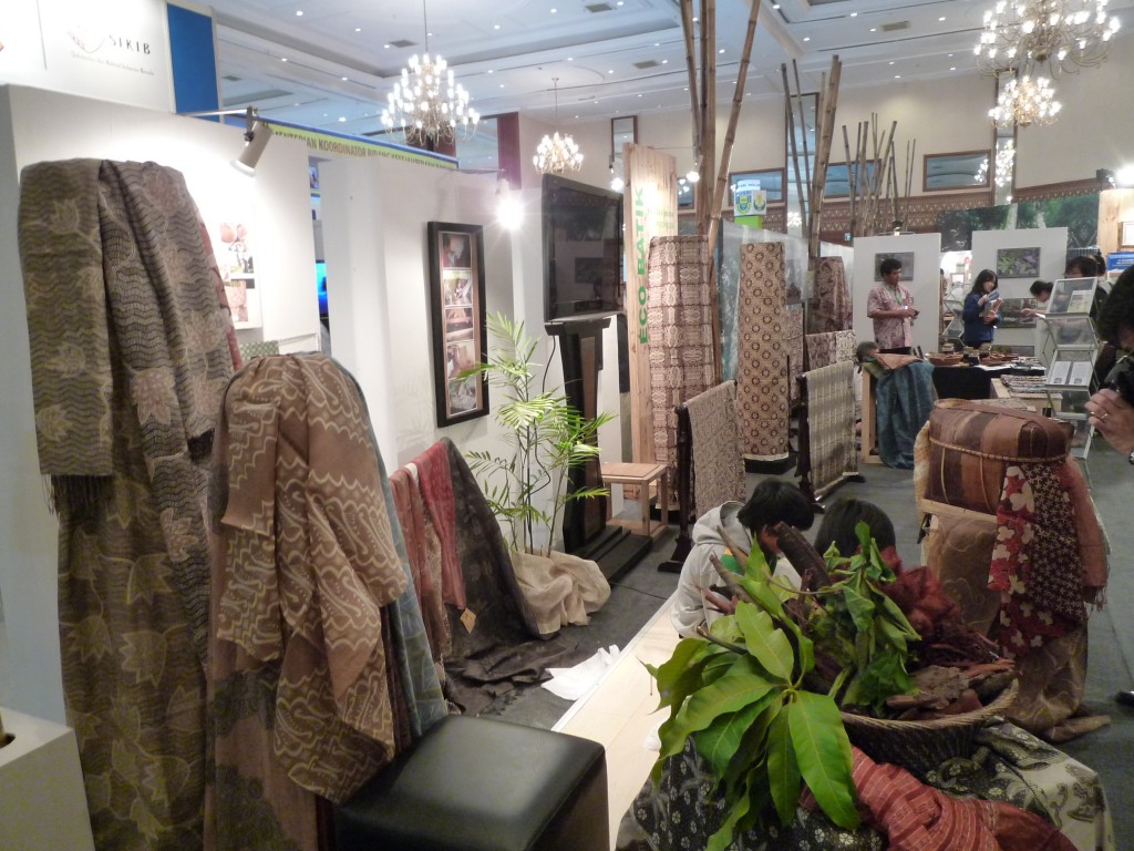 Indonesian Natural Dyed Fabric is getting well known now to the world
