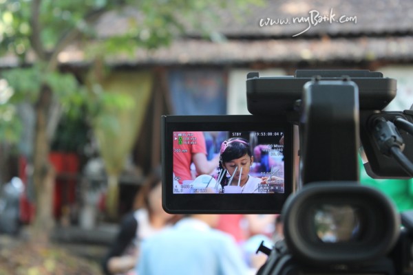 13 March 2014, Al Jazeera Qatar feature " Visit Malaysia, Batik Malaysia"